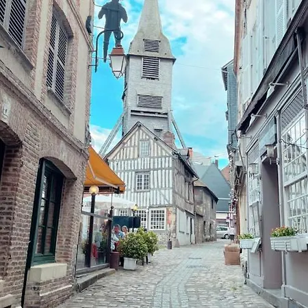Le 8 Appartement Honfleur Buitenkant foto